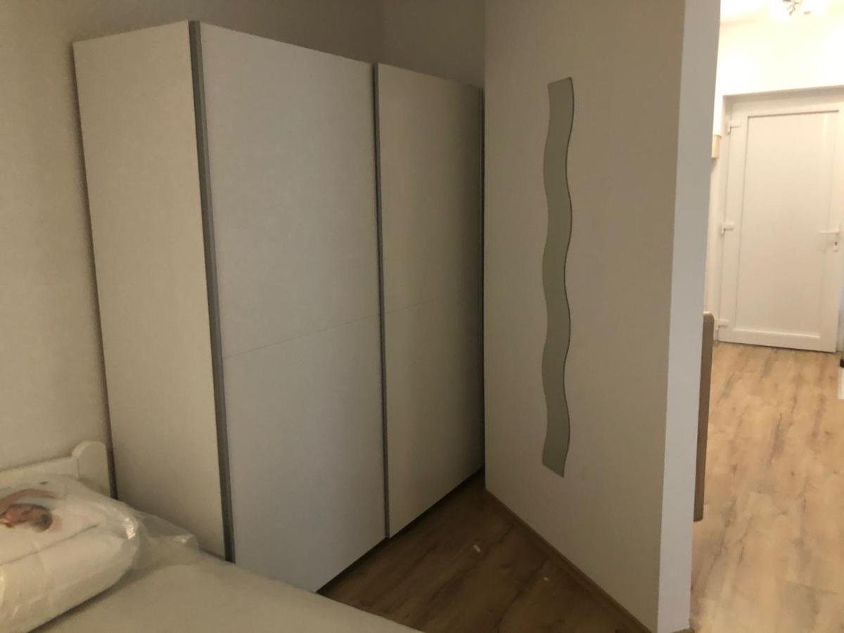 Apartmaji Meduza Изола Экстерьер фото