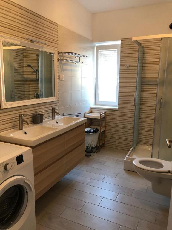 Apartmaji Meduza Изола Экстерьер фото