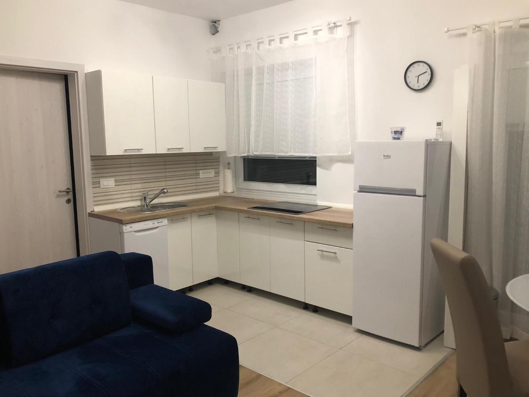 Apartmaji Meduza Изола Экстерьер фото